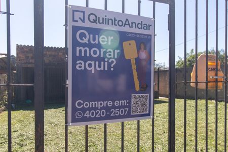 Casa à venda com 1050m², 3 quartos e 1 vaga Casa à venda com 1050m², 3 quartos e 1 vagaFachada