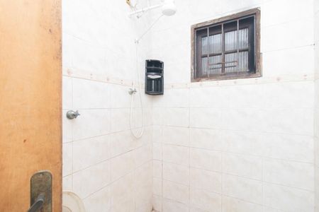 Casa à venda com 1050m², 3 quartos e 1 vaga Casa à venda com 1050m², 3 quartos e 1 vagaBanheiro