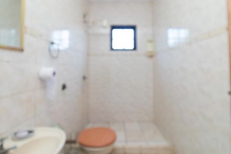 Casa à venda com 1050m², 3 quartos e 1 vaga Casa à venda com 1050m², 3 quartos e 1 vagaBanheiro