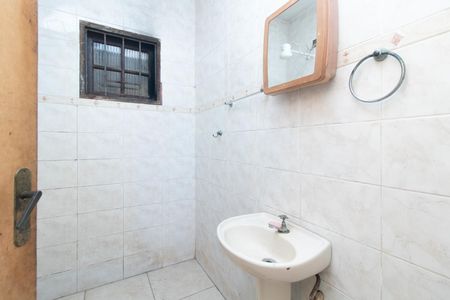 Casa à venda com 1050m², 3 quartos e 1 vaga Casa à venda com 1050m², 3 quartos e 1 vagaBanheiro
