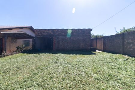 Casa à venda com 1050m², 3 quartos e 1 vaga Casa à venda com 1050m², 3 quartos e 1 vagaFachada