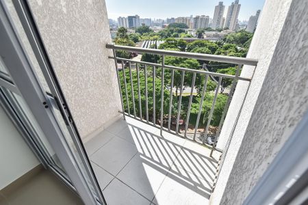 Apartamento para alugar com 46m², 2 quartos e 1 vaga Apartamento para alugar com 46m², 2 quartos e 1 vagaVaranda