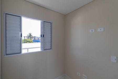 Quarto 1 de apartamento para alugar com 2 quartos, 40m² em Vila Granada, São Paulo