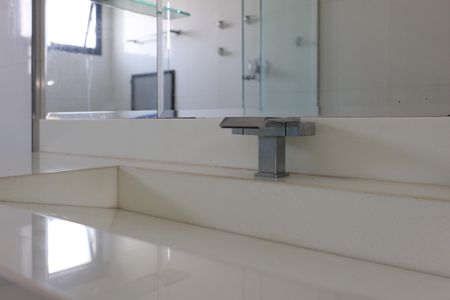 Apartamento para alugar com 243m², 3 quartos e 4 vagas