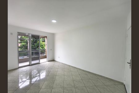 Apartamento à venda com 90m², 2 quartos e 1 vaga