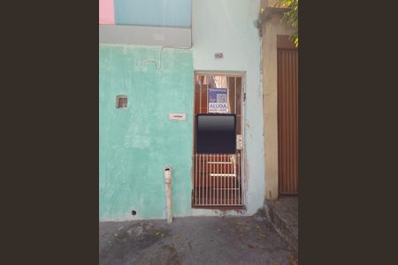 PLACA de casa para alugar com 1 quarto, 50m² em Vila Osasco, Osasco