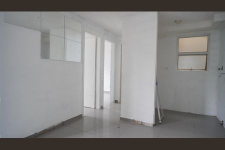 Apartamento para alugar com 44m², 2 quartos e 1 vaga Apartamento para alugar com 44m², 2 quartos e 1 vagaCozinha e sala