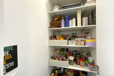 Apartamento à venda com 180m², 3 quartos e 4 vagasDespensa