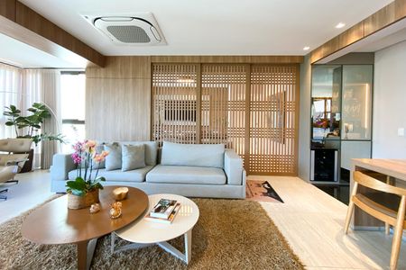 Apartamento à venda com 180m², 3 quartos e 4 vagasSala