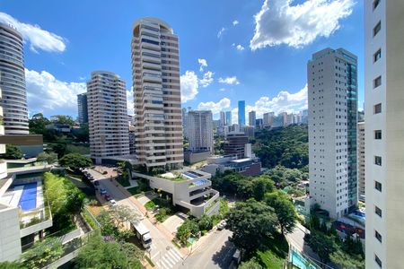 Apartamento à venda com 180m², 3 quartos e 4 vagasVista da Suite 1