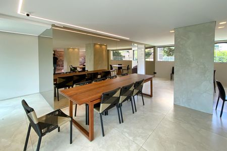 Apartamento à venda com 180m², 3 quartos e 4 vagasÁrea comum