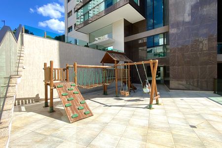 Apartamento à venda com 180m², 3 quartos e 4 vagasÁrea comum