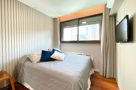 Apartamento à venda com 180m², 3 quartos e 4 vagasSuite 3