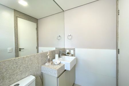 Apartamento à venda com 180m², 3 quartos e 4 vagasBanheiro da Suíte 3