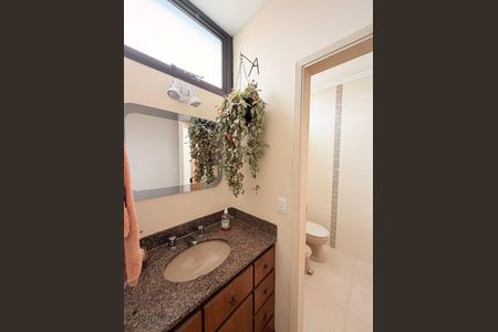 Apartamento à venda com 107m², 3 quartos e 2 vagasBanheiro Social