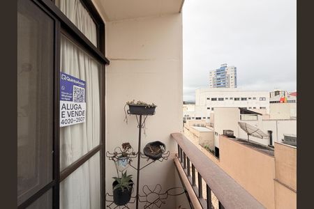 Apartamento à venda com 107m², 3 quartos e 2 vagasPlaquinha instalada COD EXRW-410