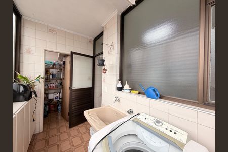 Apartamento à venda com 107m², 3 quartos e 2 vagasÁrea de Serviço