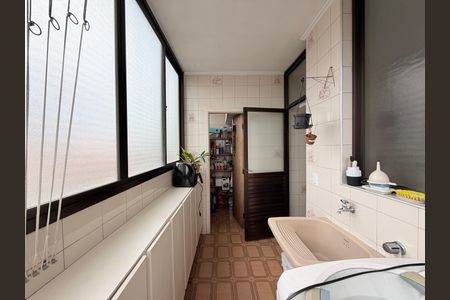 Apartamento à venda com 107m², 3 quartos e 2 vagasÁrea de Serviço