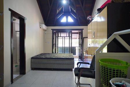 Casa à venda com 389m², 4 quartos e 3 vagasQuarto Suíte 