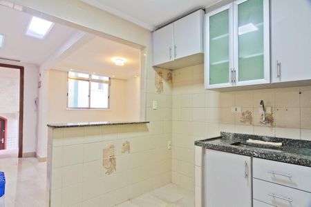 Apartamento para alugar com 49m², 2 quartos e 1 vaga Apartamento para alugar com 49m², 2 quartos e 1 vagaCozinha