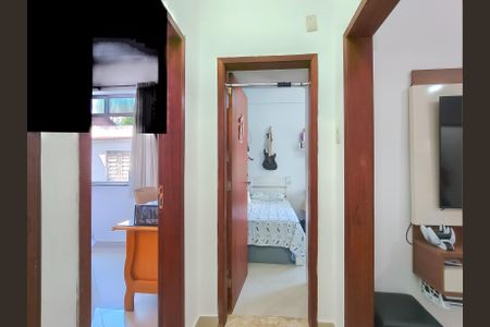 Apartamento à venda com 78m², 2 quartos e 1 vaga Apartamento à venda com 78m², 2 quartos e 1 vagaCorredor