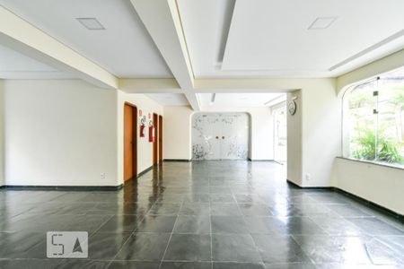 Apartamento para alugar com 36m², 1 quarto e 1 vagaÁrea comum - Salão de festas