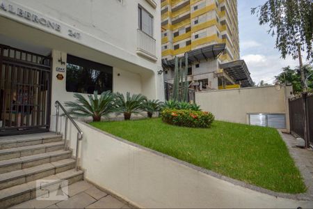 Apartamento para alugar com 36m², 1 quarto e 1 vagaFachada e portaria