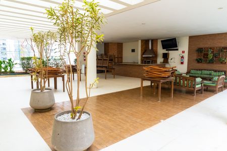 Apartamento à venda com 53m², 1 quarto e 1 vaga Apartamento à venda com 53m², 1 quarto e 1 vagaÁrea comum - Churrasqueira