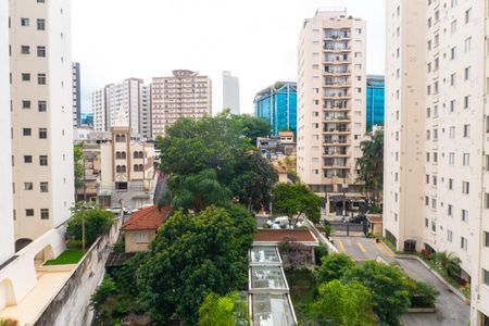 Apartamento à venda com 53m², 1 quarto e 1 vaga Apartamento à venda com 53m², 1 quarto e 1 vagaVista da Sacada da Sala