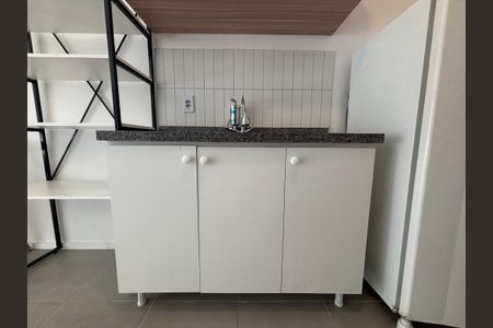 Kitnet/Studio para alugar com 1 quarto, 21m² em República, São Paulo