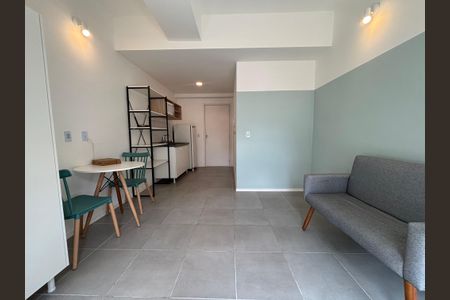 Kitnet/Studio para alugar com 1 quarto, 21m² em República, São Paulo