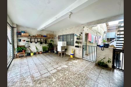 Casa para alugar com 60m², 2 quartos e 1 vagaGaragem