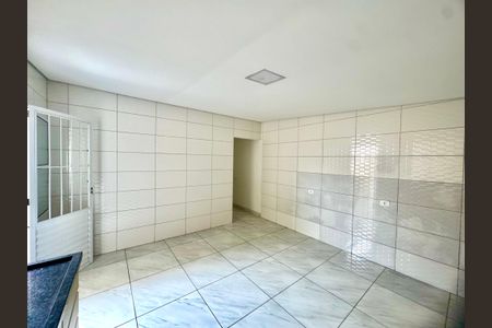 Casa para alugar com 60m², 2 quartos e 1 vagaCozinha