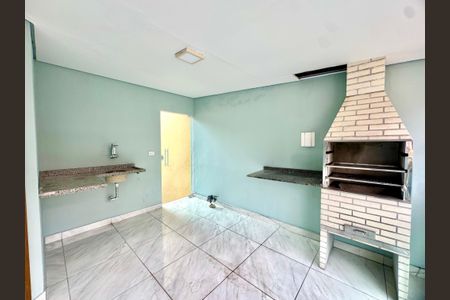 Casa para alugar com 60m², 2 quartos e 1 vagaChurrasqueira