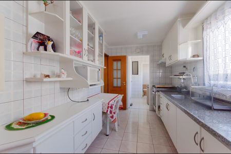 Apartamento à venda com 93m², 3 quartos e 2 vagasCozinha