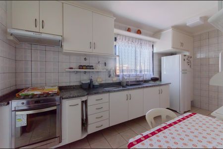 Apartamento à venda com 93m², 3 quartos e 2 vagasCozinha