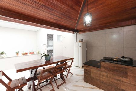 Casa à venda com 390m², 3 quartos e 4 vagas