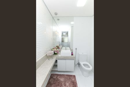 Casa à venda com 390m², 3 quartos e 4 vagas