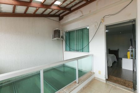 Casa à venda com 390m², 3 quartos e 4 vagas