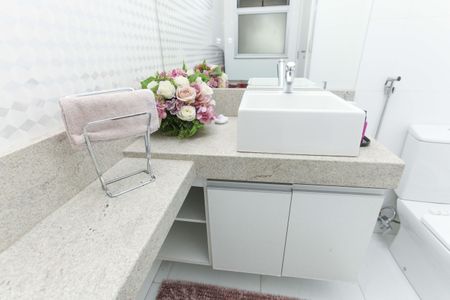 Casa à venda com 390m², 3 quartos e 4 vagas