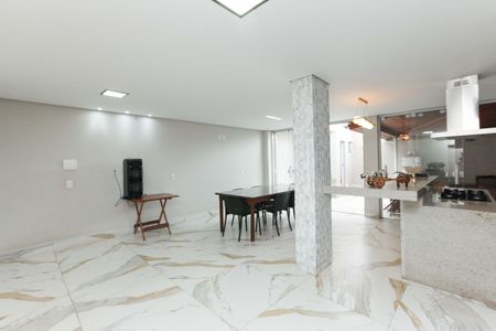 Casa à venda com 390m², 3 quartos e 4 vagas