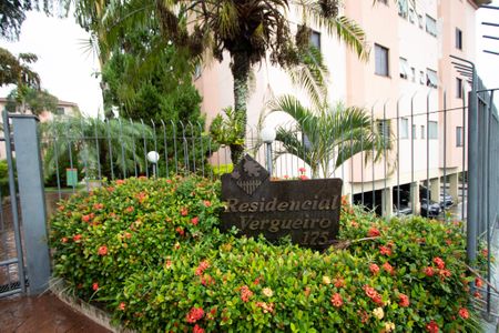 Apartamento para alugar com 98m², 3 quartos e 1 vagaFachada