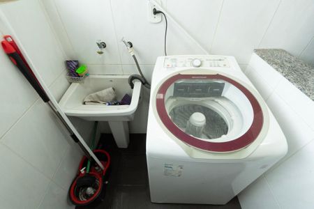 Apartamento para alugar com 98m², 3 quartos e 1 vagaÁrea de Serviço