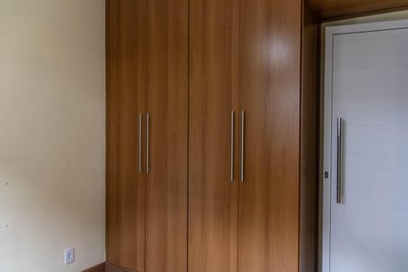 Apartamento para alugar com 55m², 2 quartos e 1 vagaQuarto 1