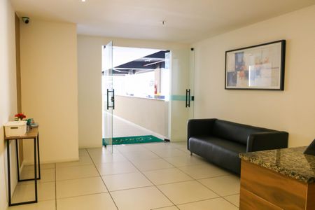 Apartamento à venda com 33m², 1 quarto e sem vaga Apartamento à venda com 33m², 1 quarto e sem vagaPortaria