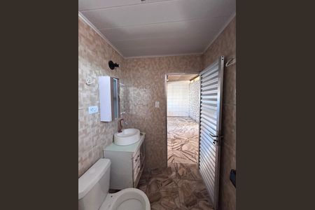 Casa para alugar com 80m², 2 quartos e sem vagaBanheiro