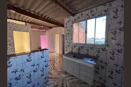 Casa para alugar com 80m², 2 quartos e sem vagaCozinha americana 