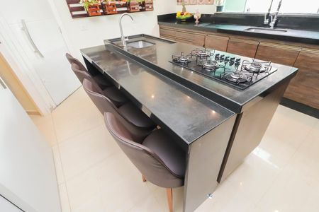 Casa para alugar com 260m², 4 quartos e 7 vagasCozinha