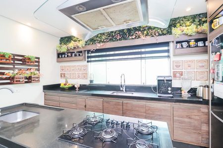 Casa para alugar com 260m², 4 quartos e 7 vagasCozinha