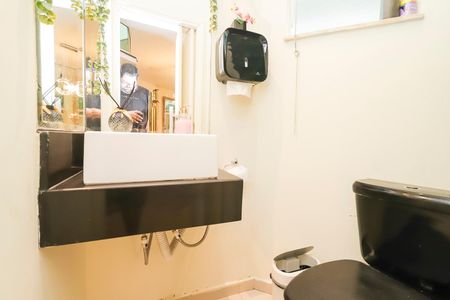 Casa para alugar com 260m², 4 quartos e 7 vagasLavabo